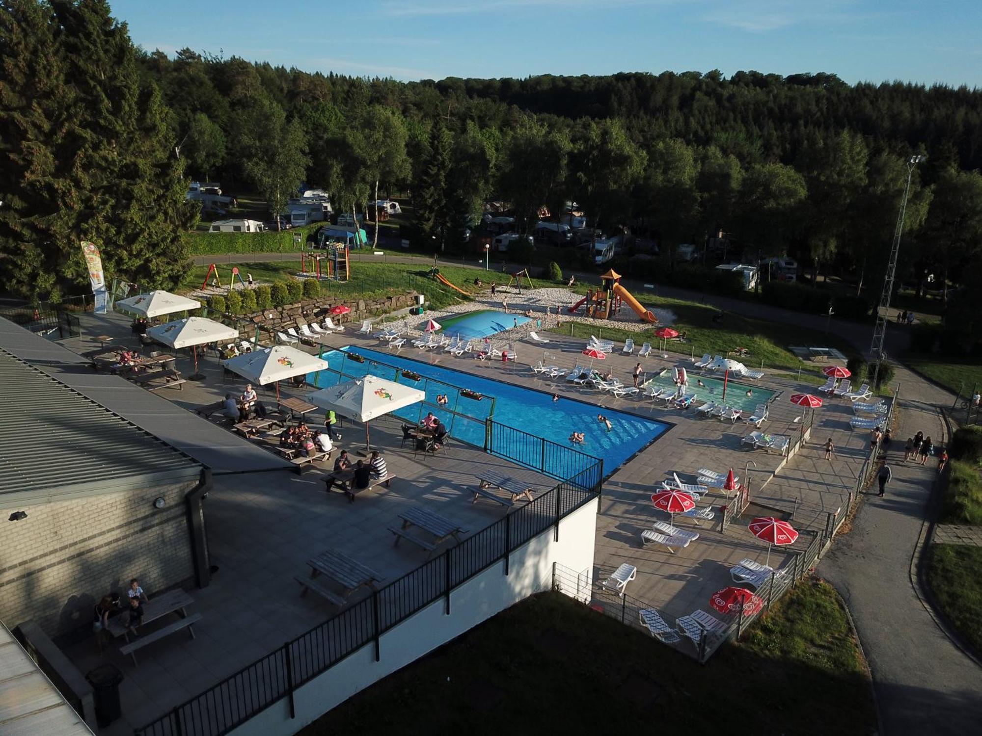 Ardennen Camping Bertrix Exteriör bild
