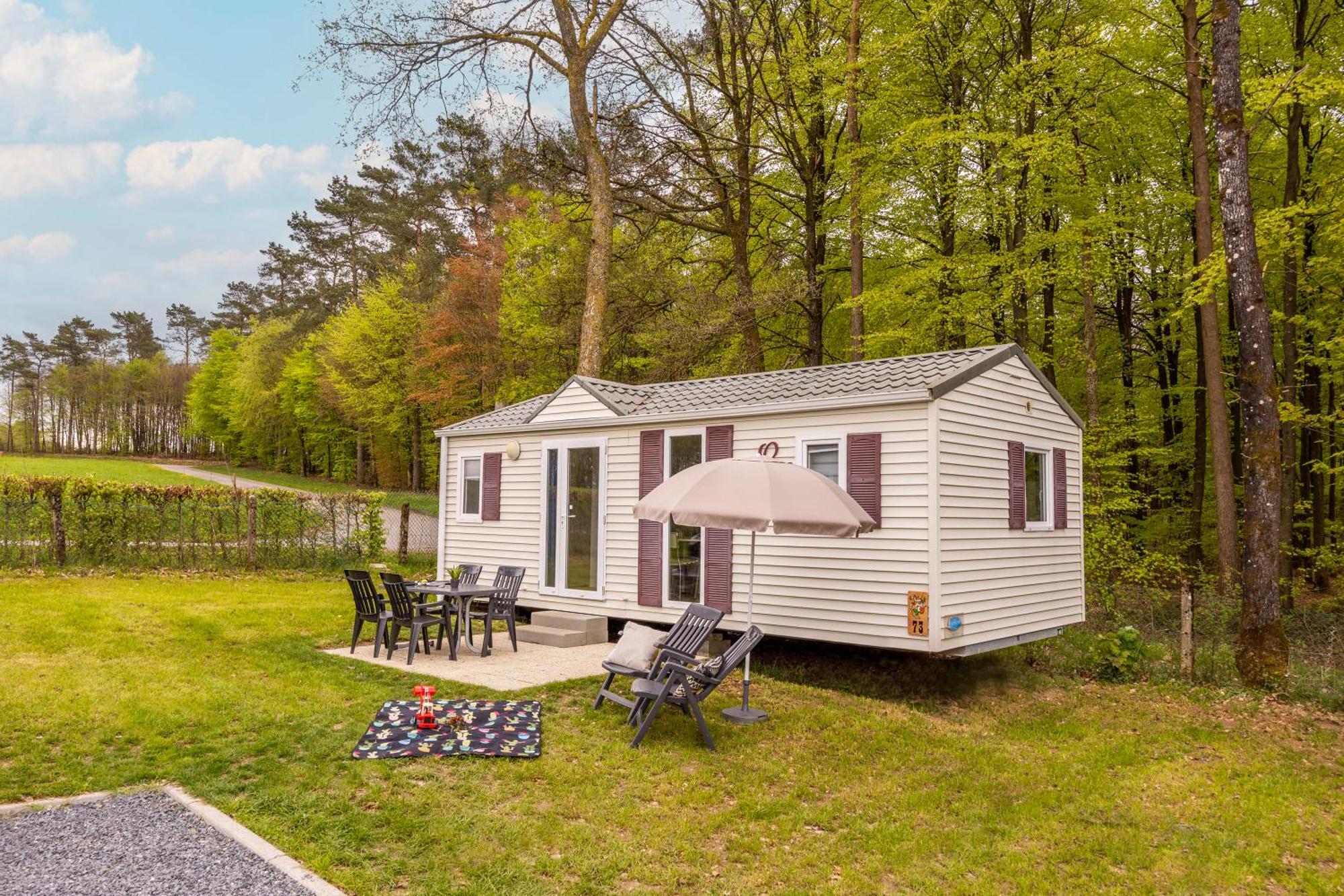Ardennen Camping Bertrix Exteriör bild