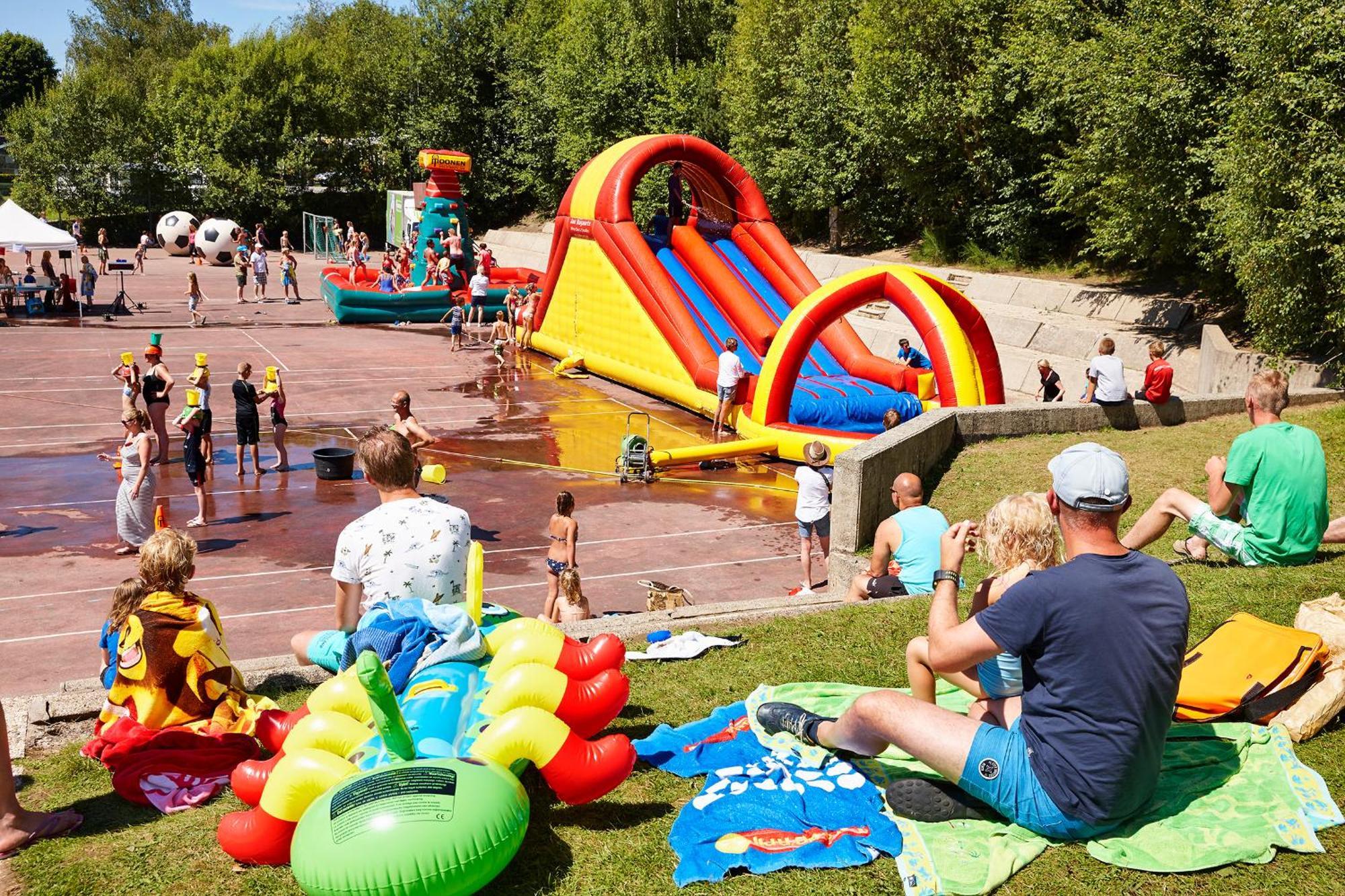 Ardennen Camping Bertrix Exteriör bild