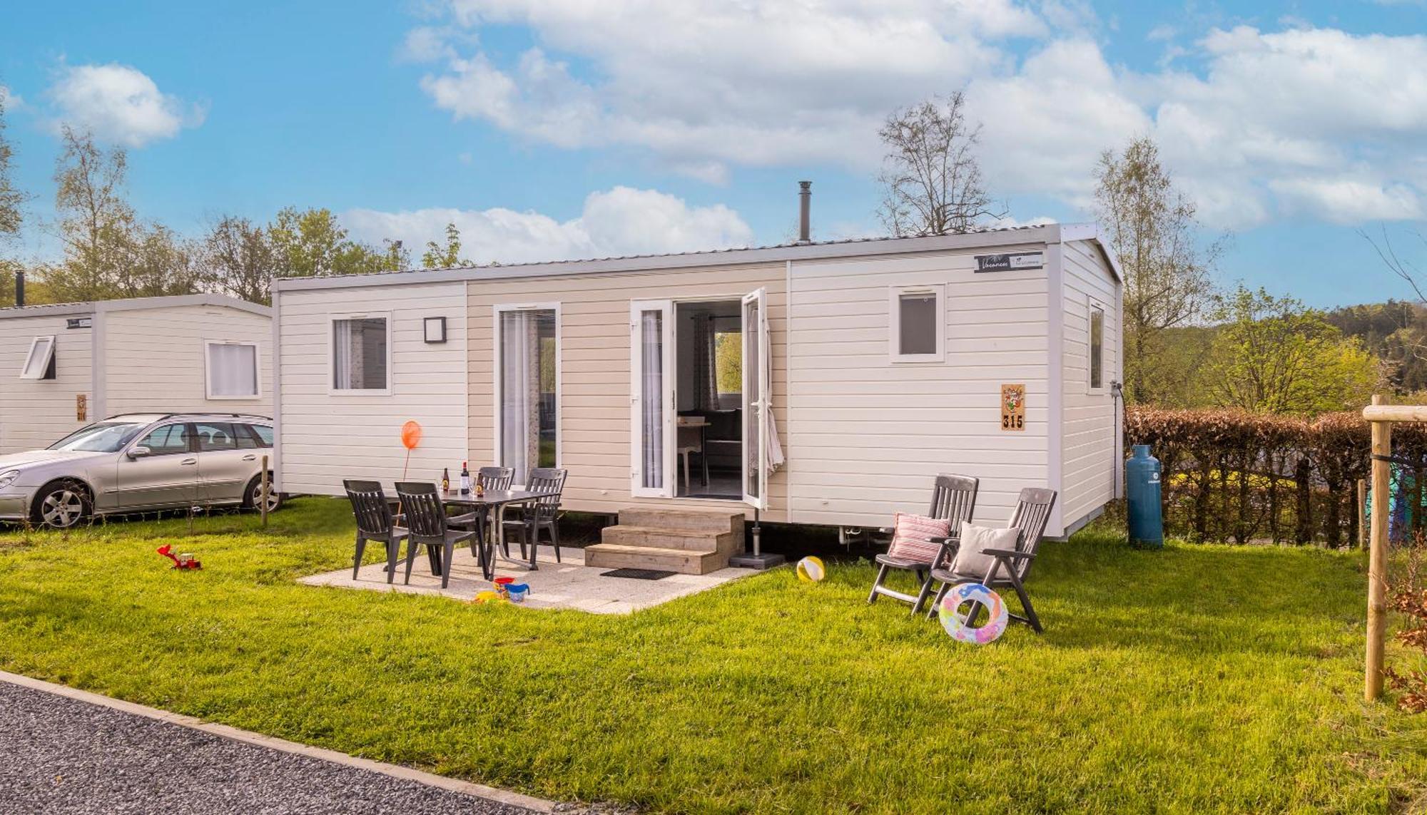 Ardennen Camping Bertrix Exteriör bild